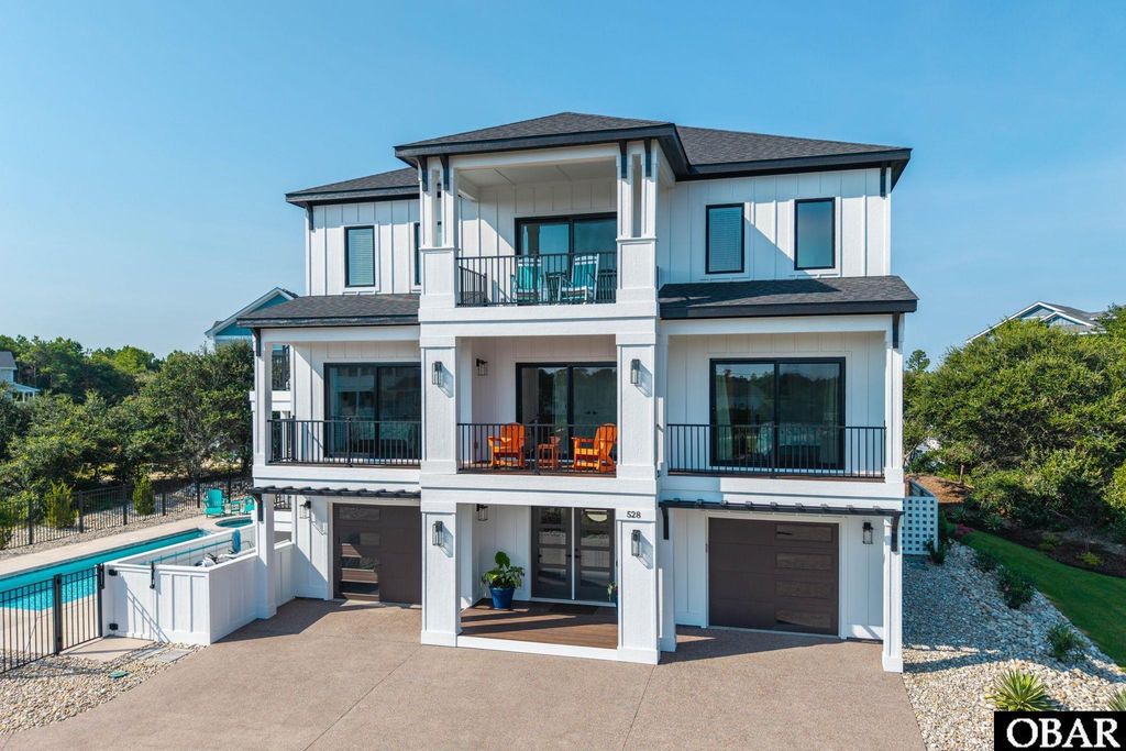 Image 1 of property listing at 528 Hunt Club Drive, Corolla, NC 27927