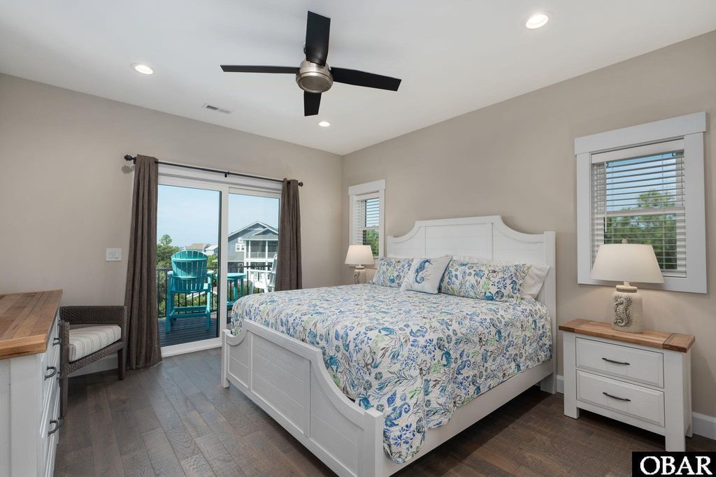 Image 33 of property listing at 528 Hunt Club Drive, Corolla, NC 27927