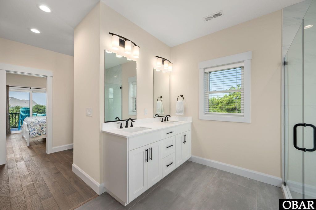 Image 37 of property listing at 528 Hunt Club Drive, Corolla, NC 27927