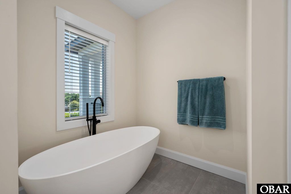 Image 39 of property listing at 528 Hunt Club Drive, Corolla, NC 27927
