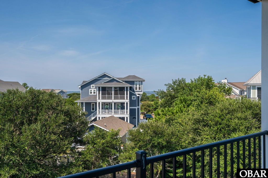 Image 41 of property listing at 528 Hunt Club Drive, Corolla, NC 27927