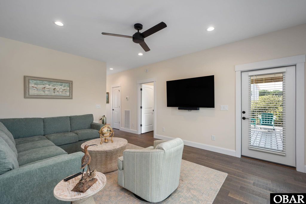 Image 45 of property listing at 528 Hunt Club Drive, Corolla, NC 27927