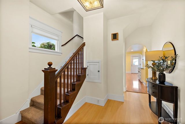 5207 N Pearl Street, Ruston, WA 98407