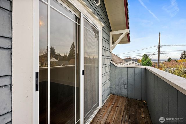 5207 N Pearl Street, Ruston, WA 98407