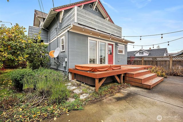 5207 N Pearl Street, Ruston, WA 98407