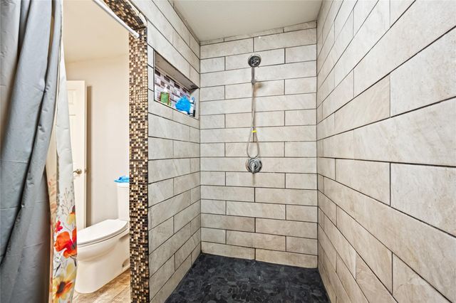2705 Cedar Drive, La Marque, TX 77568