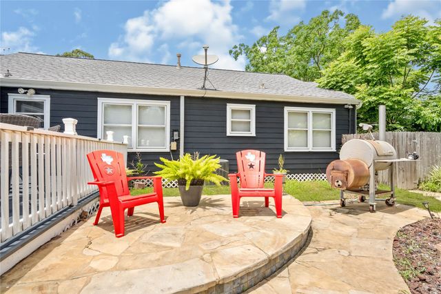 2705 Cedar Drive, La Marque, TX 77568
