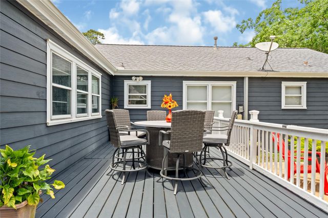 2705 Cedar Drive, La Marque, TX 77568