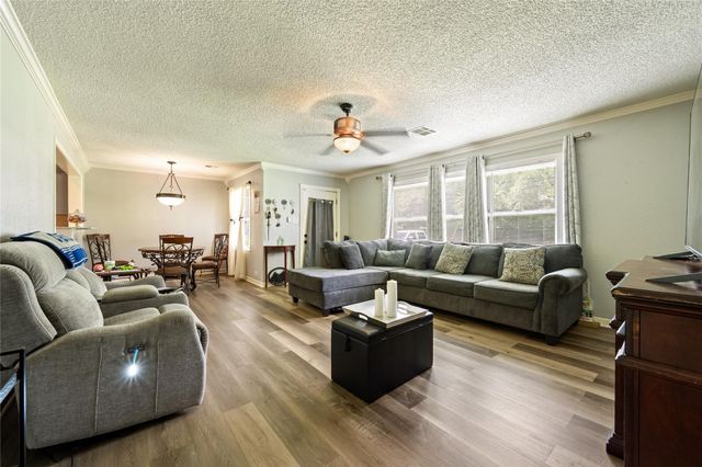 2705 Cedar Drive, La Marque, TX 77568