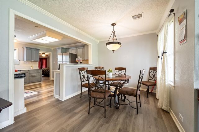 2705 Cedar Drive, La Marque, TX 77568