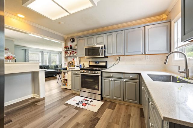 2705 Cedar Drive, La Marque, TX 77568