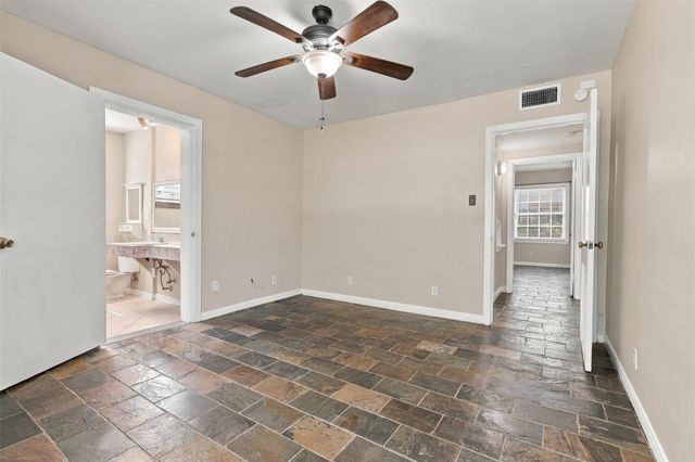 4505 Larch Lane A, Bellaire, TX 77401