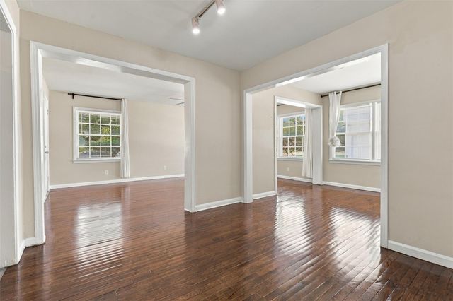 4505 Larch Lane A, Bellaire, TX 77401