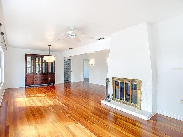 1133 BURKE AVENUE, Dunedin, FL 34698