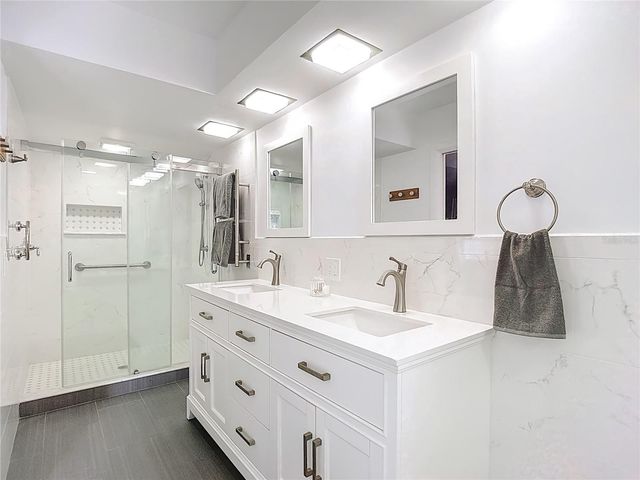 1133 BURKE AVENUE, Dunedin, FL 34698