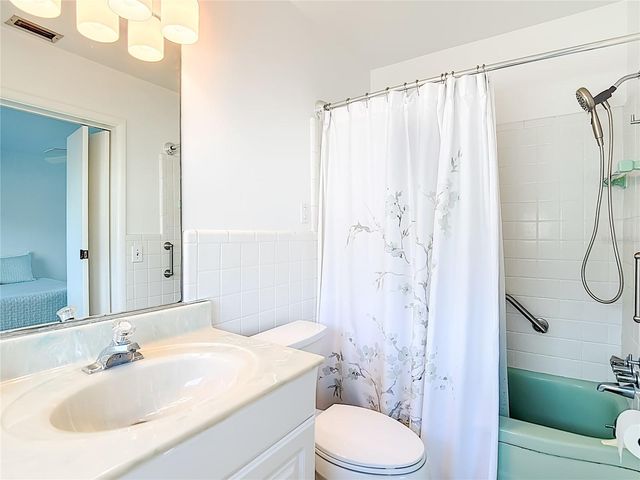 1133 BURKE AVENUE, Dunedin, FL 34698