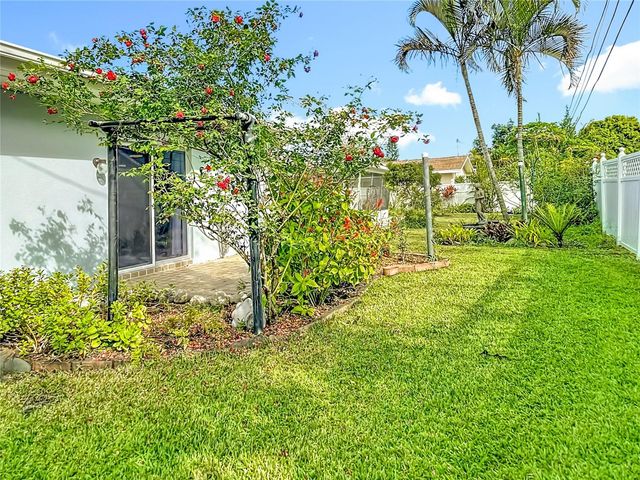 1133 BURKE AVENUE, Dunedin, FL 34698