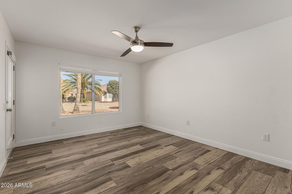 Image 17 of property listing at 14506 W HURON Drive, Sun City West, AZ 85375