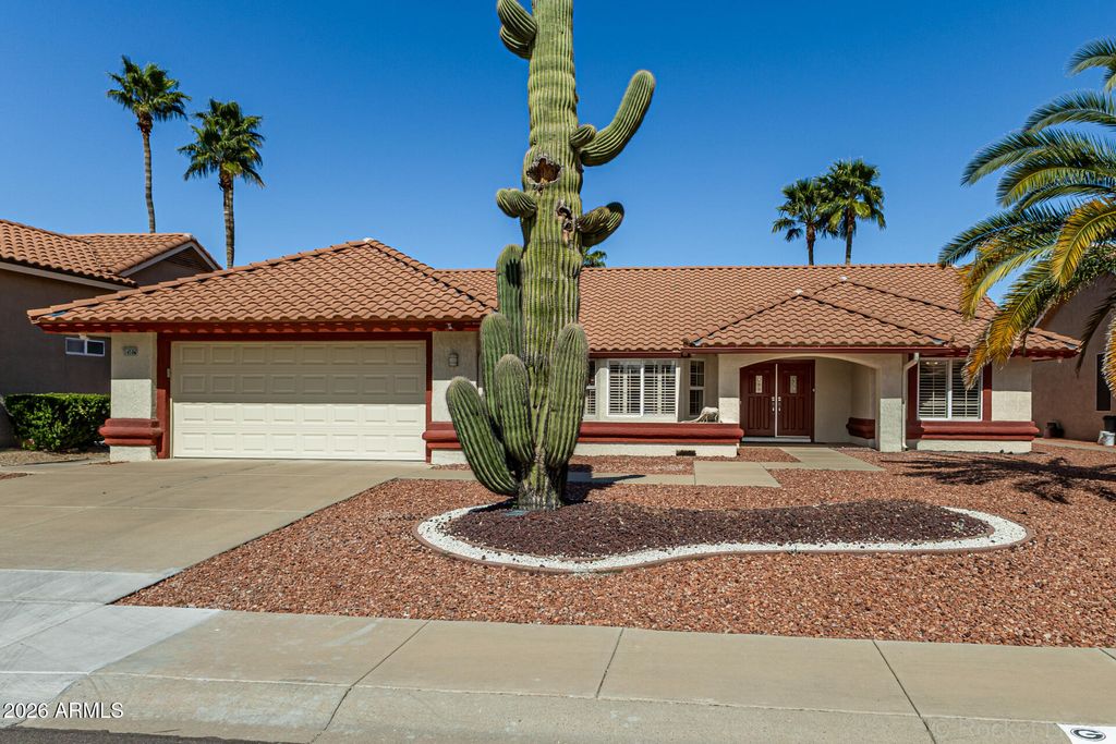 Image 2 of property listing at 14506 W HURON Drive, Sun City West, AZ 85375