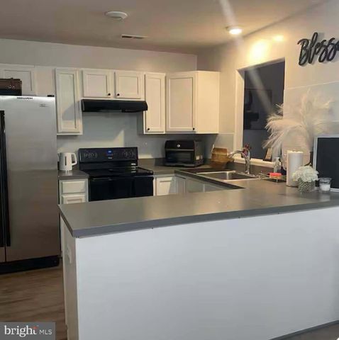 4541 LEIGHANN LN, Fredericksburg, VA 22408