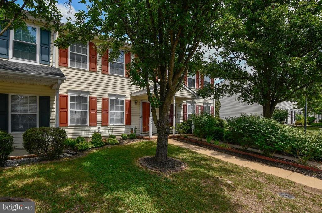 4541 LEIGHANN LN, Fredericksburg, VA 22408