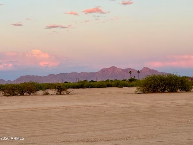 4325 & 4335 N Roble Circle -, Eloy, AZ 85131