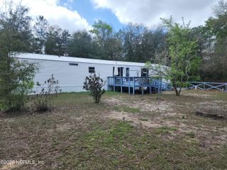 231 LAKEVIEW Court, Interlachen, FL 32148