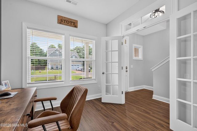 58 E Maritt Street, Hampstead, NC 28443