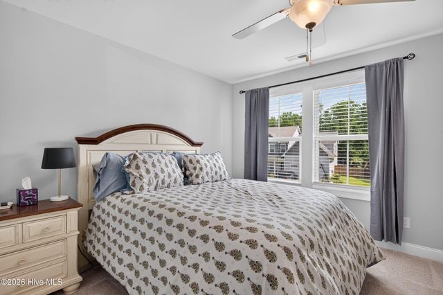 58 E Maritt Street, Hampstead, NC 28443