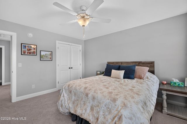 58 E Maritt Street, Hampstead, NC 28443