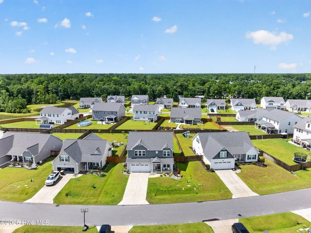 58 E Maritt Street, Hampstead, NC 28443