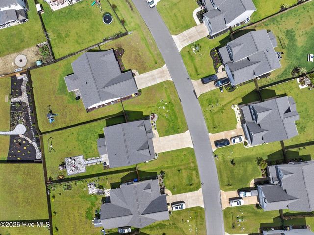 58 E Maritt Street, Hampstead, NC 28443