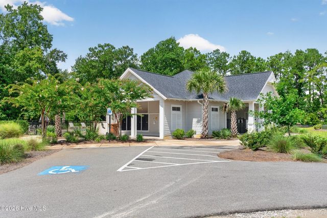 58 E Maritt Street, Hampstead, NC 28443