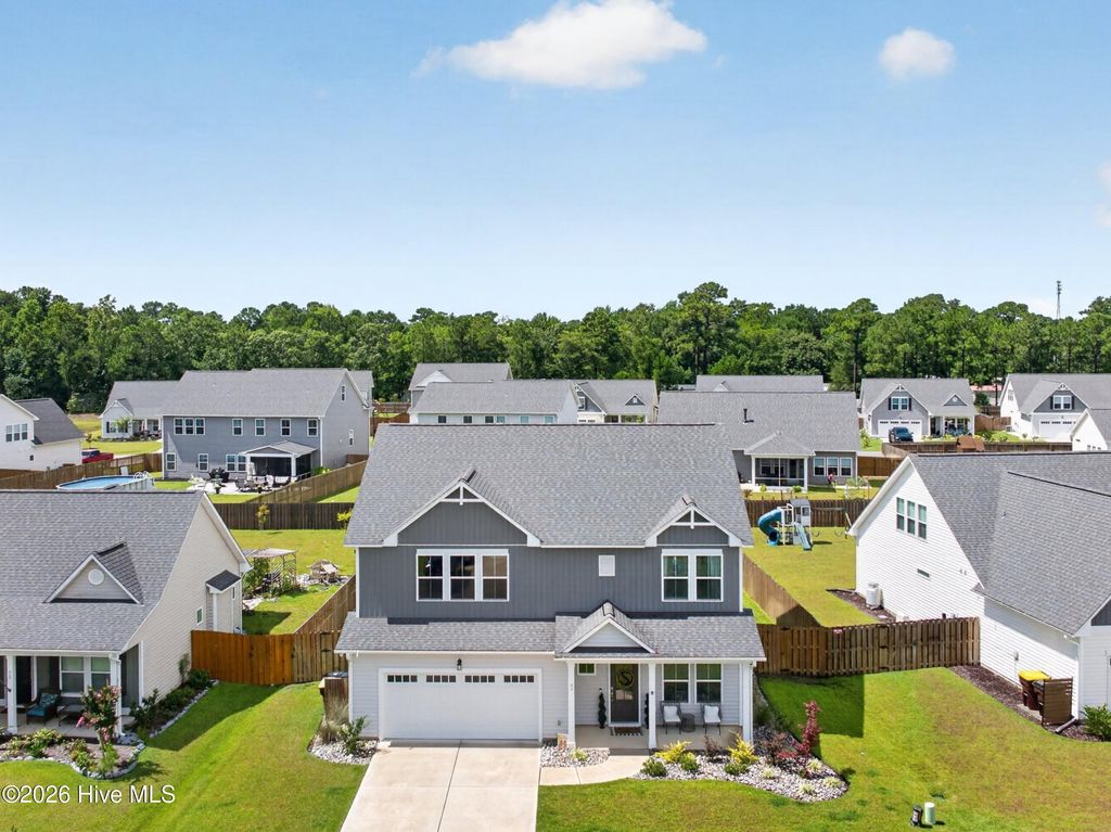 58 E Maritt Street, Hampstead, NC 28443