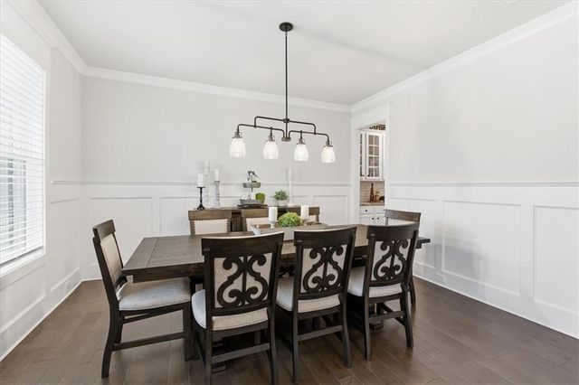 7119 Branch Creek Cove, Flowery Branch, GA 30542