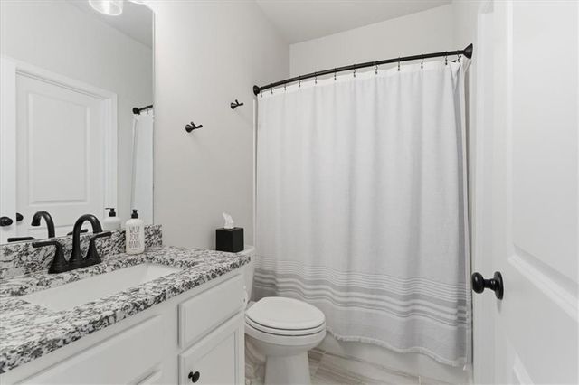 7119 Branch Creek Cove, Flowery Branch, GA 30542