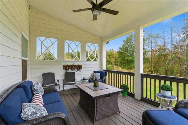 7119 Branch Creek Cove, Flowery Branch, GA 30542