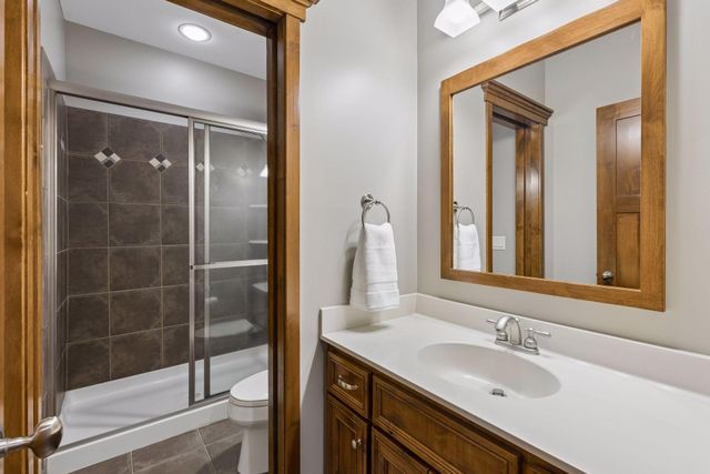 10879 Bentwater Lane, Woodbury, MN 55129
