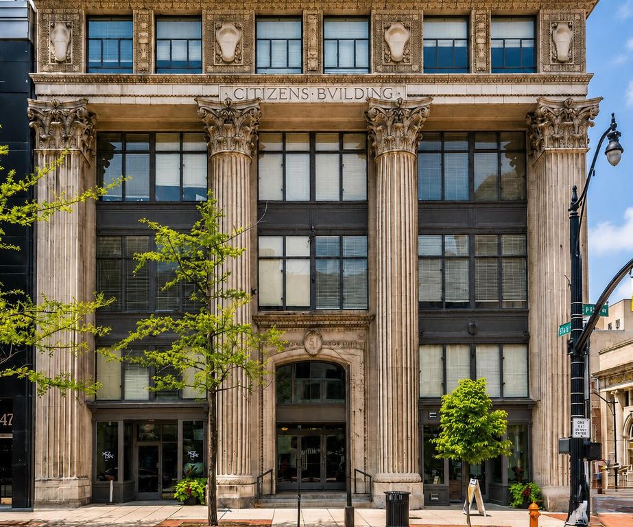 51 N High Street, 304, Columbus, OH 43215