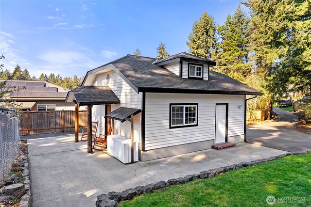 2518 Cincinnati Street, Steilacoom, WA 98388