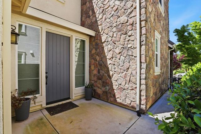 154 Sandpiper Way, Gilroy, CA 95020