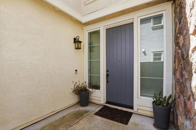 154 Sandpiper Way, Gilroy, CA 95020