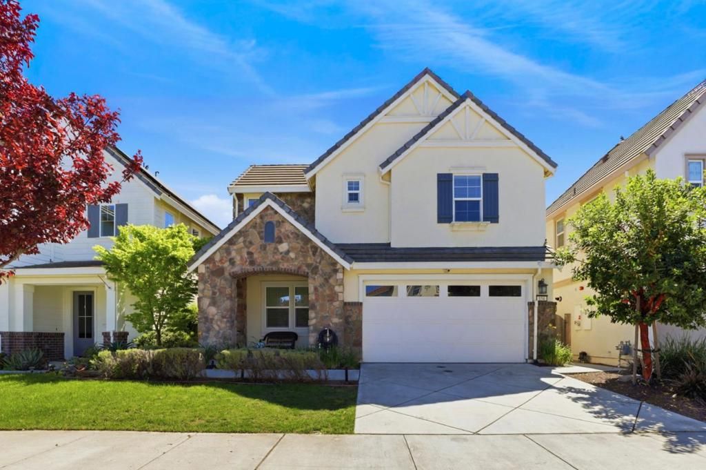 154 Sandpiper Way, Gilroy, CA 95020