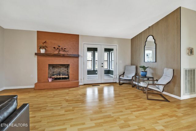 115 Eagle Lane, Crossville, TN 38558