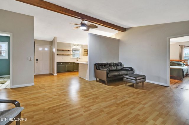 115 Eagle Lane, Crossville, TN 38558