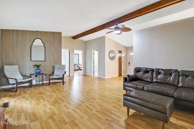 115 Eagle Lane, Crossville, TN 38558