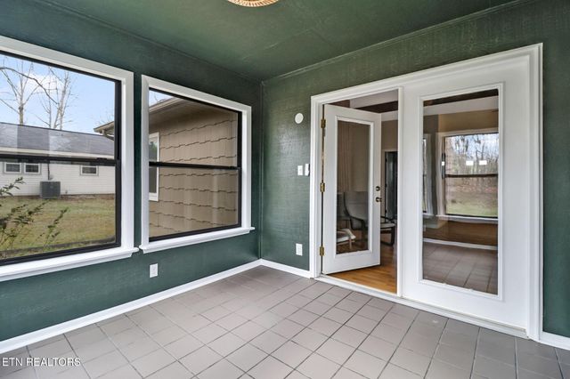 115 Eagle Lane, Crossville, TN 38558