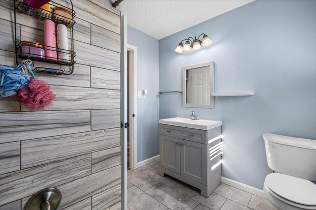 1054 County Road 6 NE, Stanchfield, MN 55080