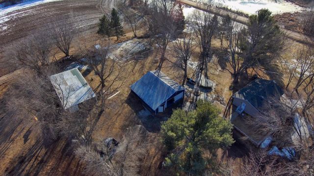 1054 County Road 6 NE, Stanchfield, MN 55080