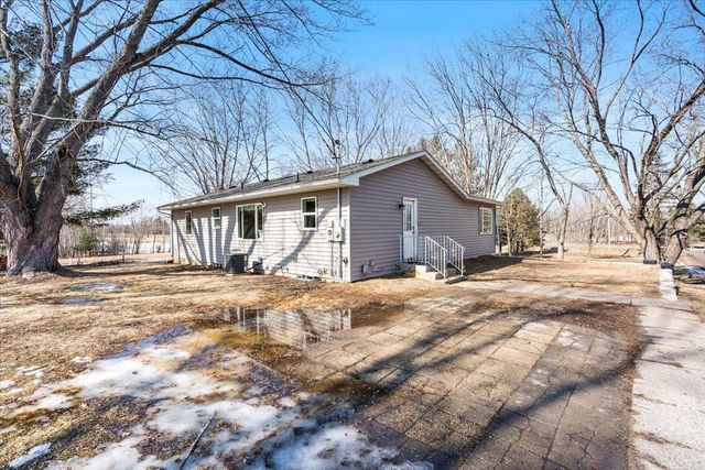 1054 County Road 6 NE, Stanchfield, MN 55080